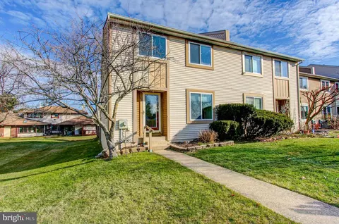 45 Cartlane Cir, Chalfont, PA 18914