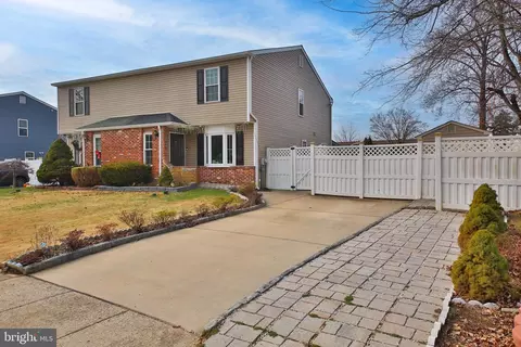 206 Chilton Way, Fairless Hills, PA 19030
