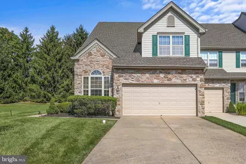 5120 Cinnamon Ct, Doylestown, PA 18902