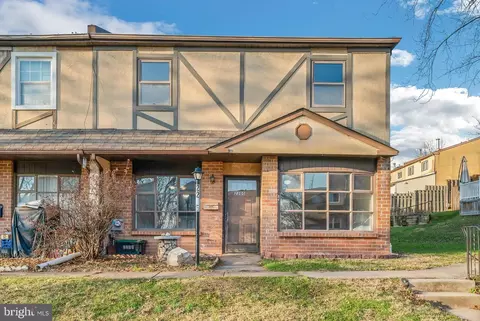 2205 Lisa Dr, Warrington, PA 18976