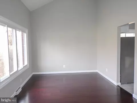 205 Colonial Dr, Warminster, PA 18974 photo 20