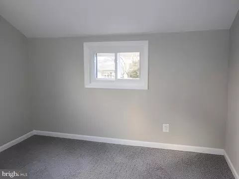 205 Colonial Dr, Warminster, PA 18974 photo 16