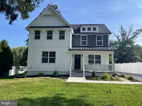 953 County Line Rd, Huntingdon Valley, PA 19006