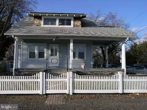 1208 Camac St, Bensalem, PA 19020