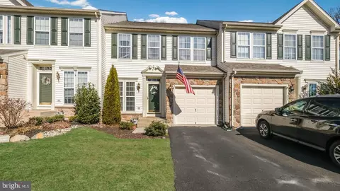 571 Mockingbird Way, Warrington, PA 18976