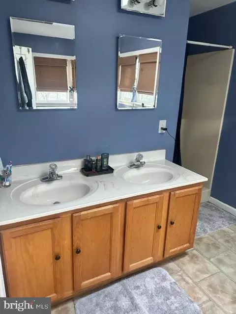 1922 Maple Ave, Croydon, PA 19021 photo 10