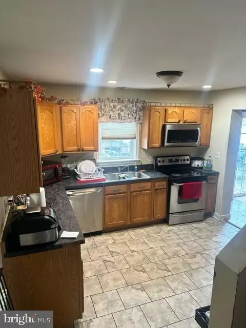 1922 Maple Ave, Croydon, PA 19021 photo 7