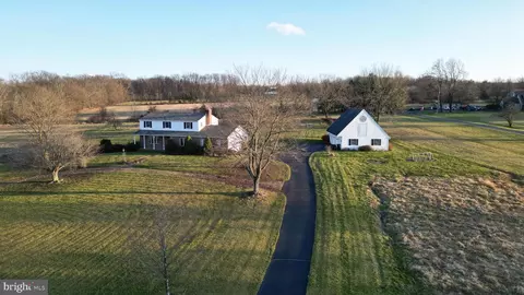 523 E Creamery Rd, Perkasie, PA 18944