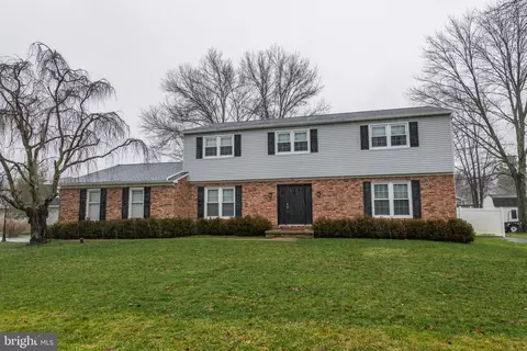 383 Ramsey Rd, Yardley, PA 19067