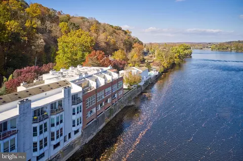 350 S River Rd #B3, New Hope, PA 18938