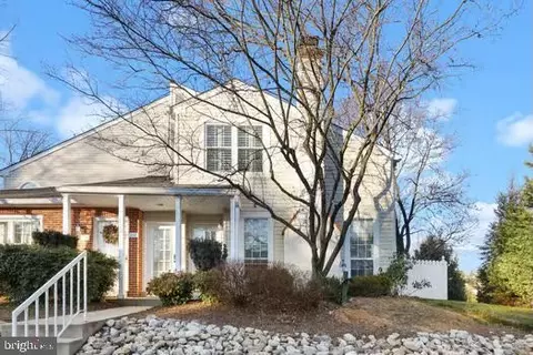 402 Beacon Hl, Holland, PA 18966