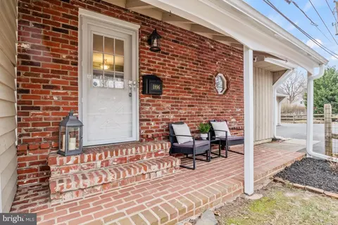 1896 Lower State Rd, Doylestown, PA 18901