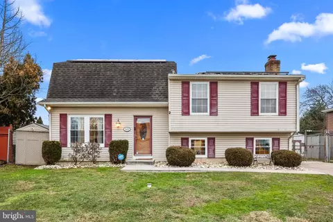 4604 Murray St, Bristol, PA 19007