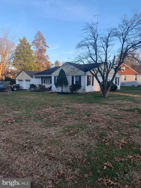 703 Fairview Ave, Feasterville Trevose, PA 19053