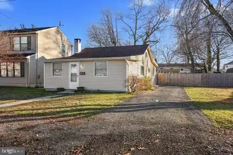 1218 Sycamore Ave, Croydon, PA 19021