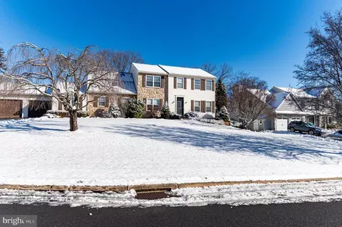 789 Bethany Cir, Warminster, PA 18974