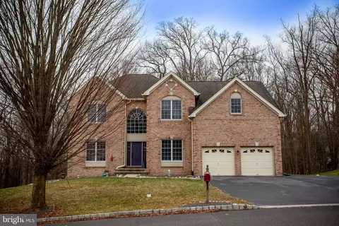 3860 Green Ridge Rd, Furlong, PA 18925