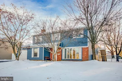 516 Spencer Ln, Warminster, PA 18974