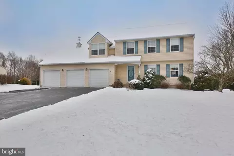 5220 Geddes Way, Pipersville, PA 18947