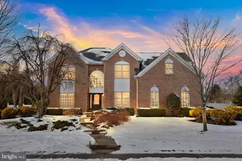 1224 Bridle Estates Dr, Yardley, PA 19067