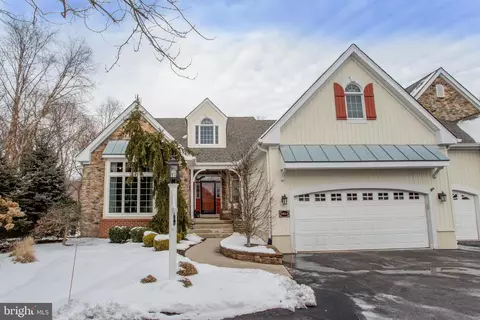 5824 Hickory Hollow Ln, Doylestown, PA 18902