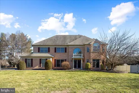 403 Player Ln, Doylestown, PA 18901