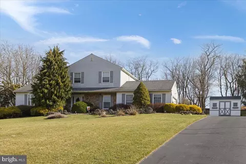 31 Valley Dr, Furlong, PA 18925