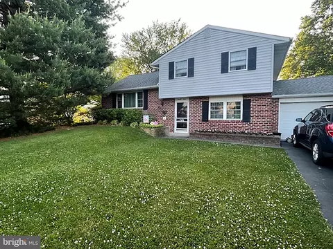 94 Gibson Ave, Warminster, PA 18974