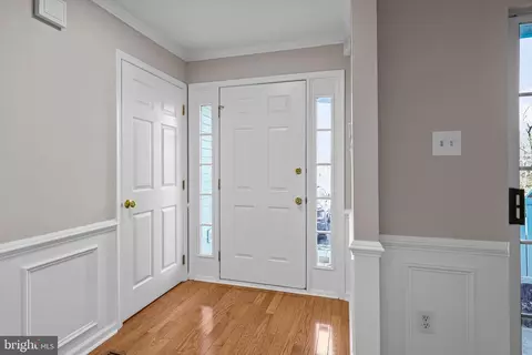 321 Eagle Ct #204, Jamison, PA 18929 photo 2