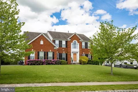 1866 Sassafras Ln, Quakertown, PA 18951