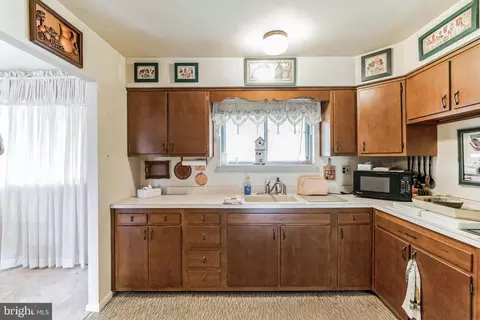 444 Byron Rd, Warminster, PA 18974 photo 17