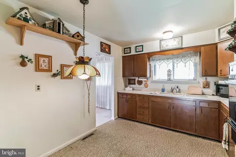 444 Byron Rd, Warminster, PA 18974 photo 16