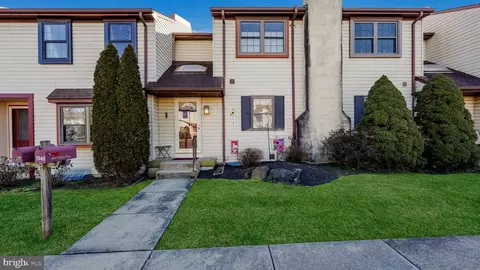 1549 Tarleton Pl, Warminster, PA 18974