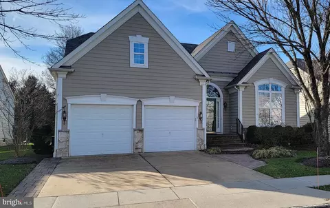 31 Betts Dr, Washington Crossing, PA 18977