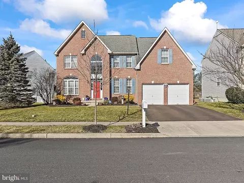 419 Longleaf Dr, Perkasie, PA 18944