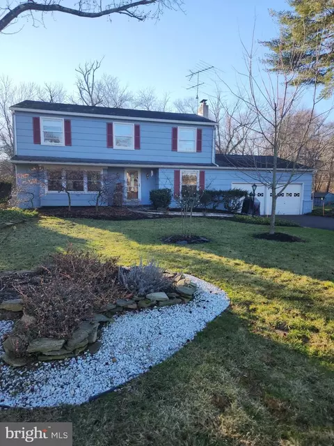 1905 Woodland Dr, Yardley, PA 19067