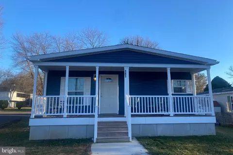 141 Dogwood Dr, Doylestown, PA 18901