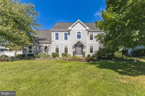 886 Slate Hill Rd, Yardley, PA 19067