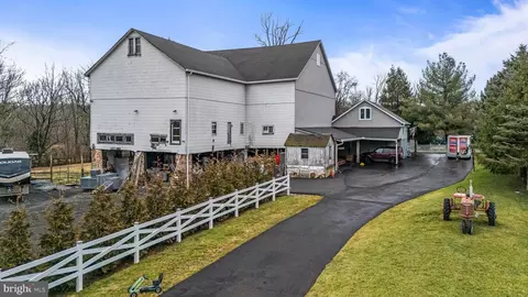 655 Creek Rd, Warminster, PA 18974