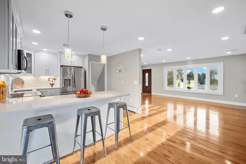 435 Cynthia Ave, Langhorne, PA 19047