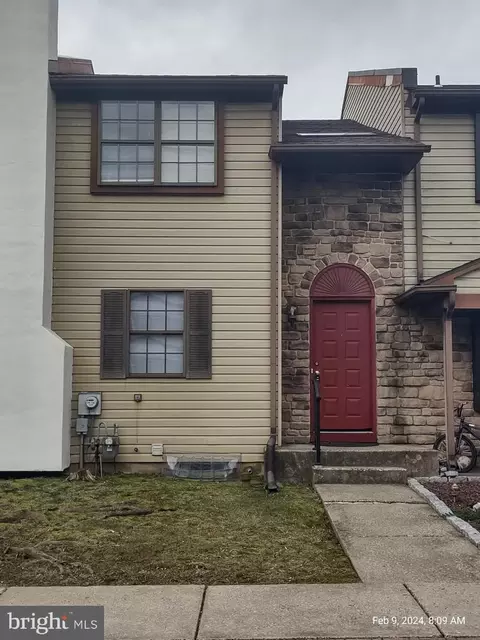 1012 Bancroft Pl, Warminster, PA 18974
