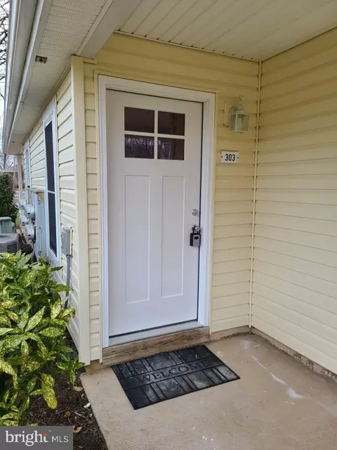 303 Shepherds Way, Southampton, PA 18966