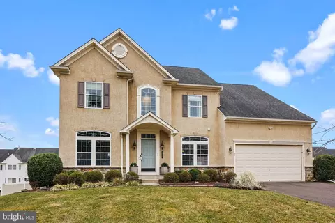 51 Cameron Rd, Huntingdon Valley, PA 19006