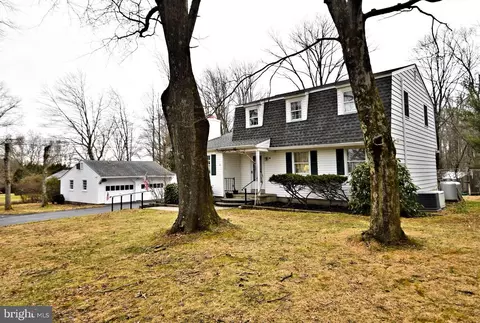 36 Ferry Rd, Doylestown, PA 18901
