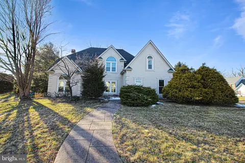 42 Bruce Dr, Southampton, PA 18966