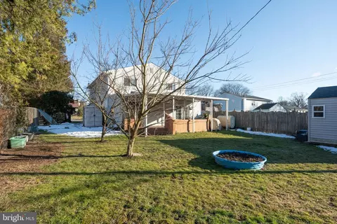 2622 June Ave, Bensalem, PA 19020