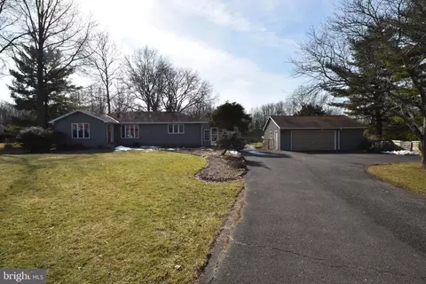 112 Rocky Ridge Rd, Quakertown, PA 18951