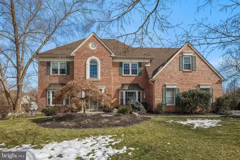 3 Granite Cir, Doylestown, PA 18901