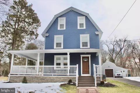 37 Cherry Ln, Doylestown, PA 18901