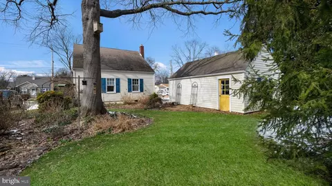 Exterior - 348 Doyle St, Doylestown, PA 18901 photo 8 of 8